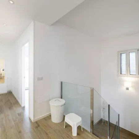 Dom wakacyjny Relaxing Carel Capri