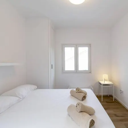 Relaxing Carel カプリ