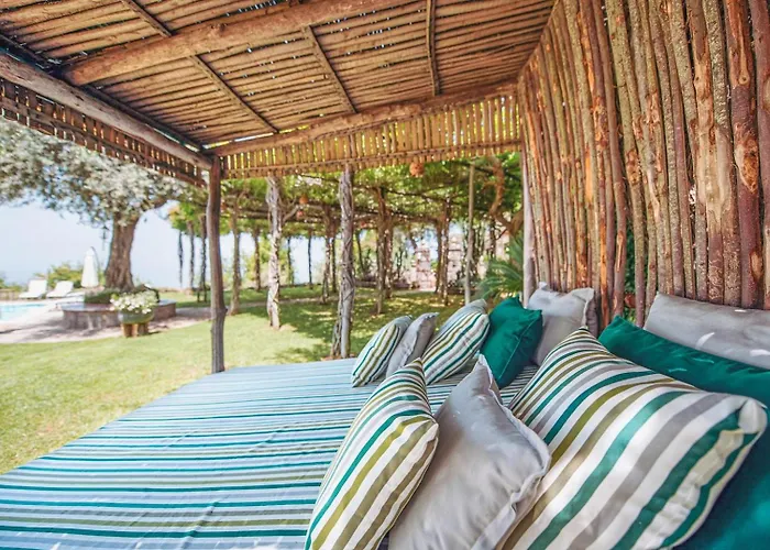 Casa vacanze Luxury With Pool & Garden *