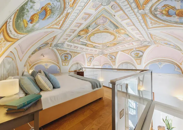 Luxury With Pool & Garden